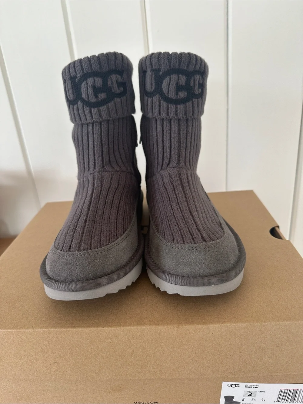 UGG Kids Charcoal Knit Cuff Booties - Charcoal